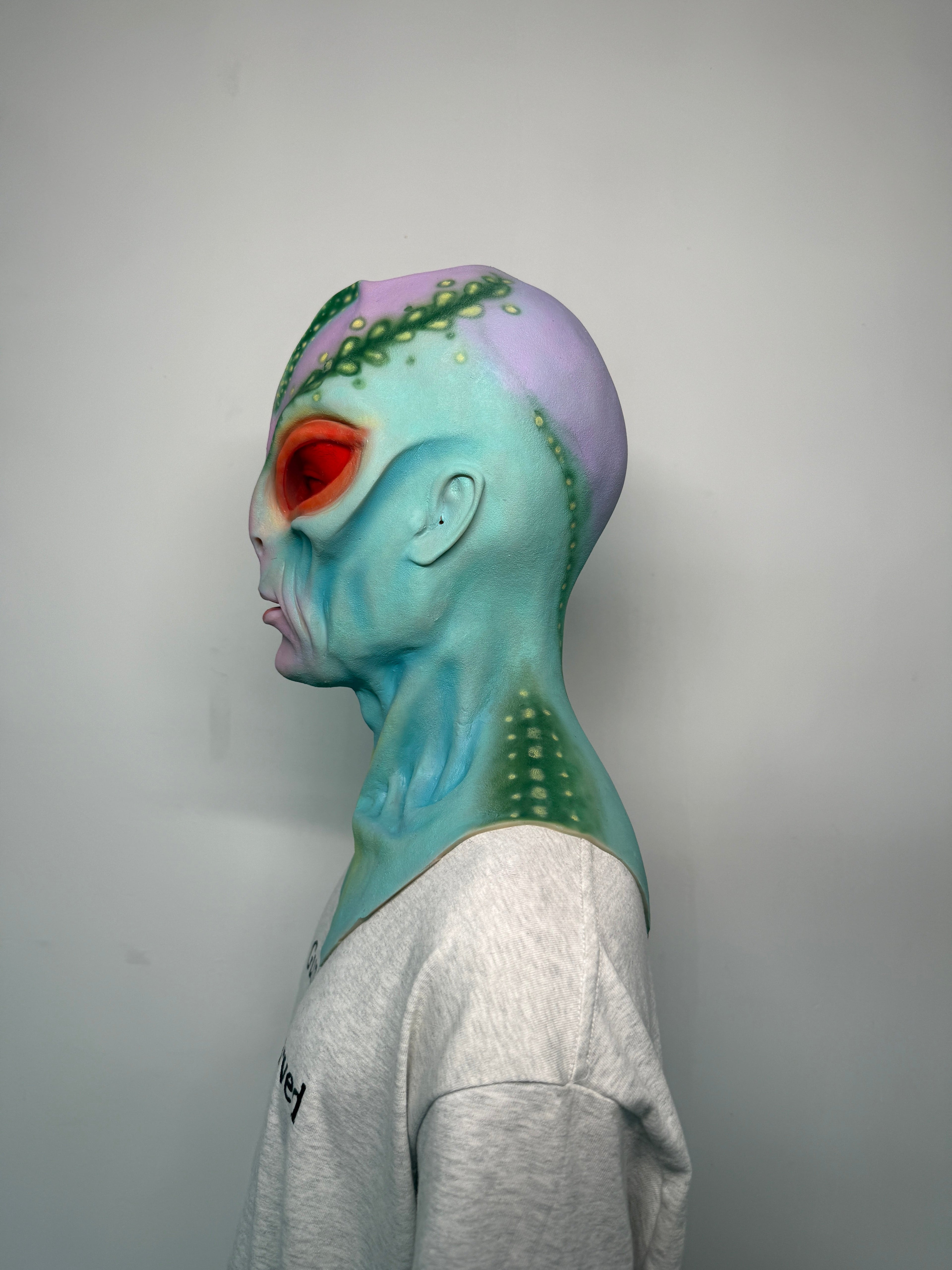 Ultra Realistic Alien Silicone Mask – Full Head Extraterrestrial Mask for Cosplay, Halloween & Viral Content