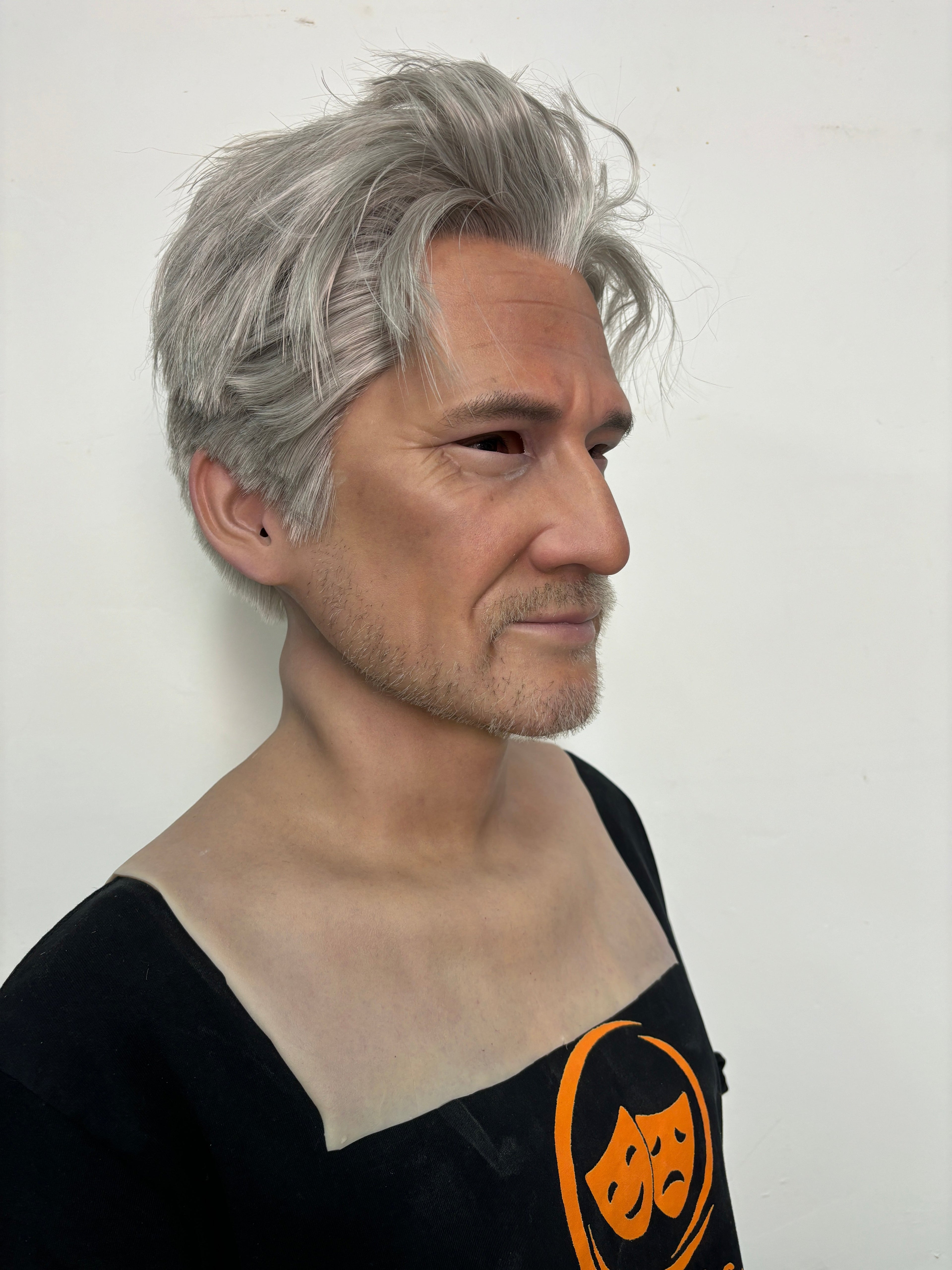 Ultra Realistic Elderly Male Silicone Mask Full Head – Friendly Old Man Mask with Hair for Cosplay, Film & Disguise