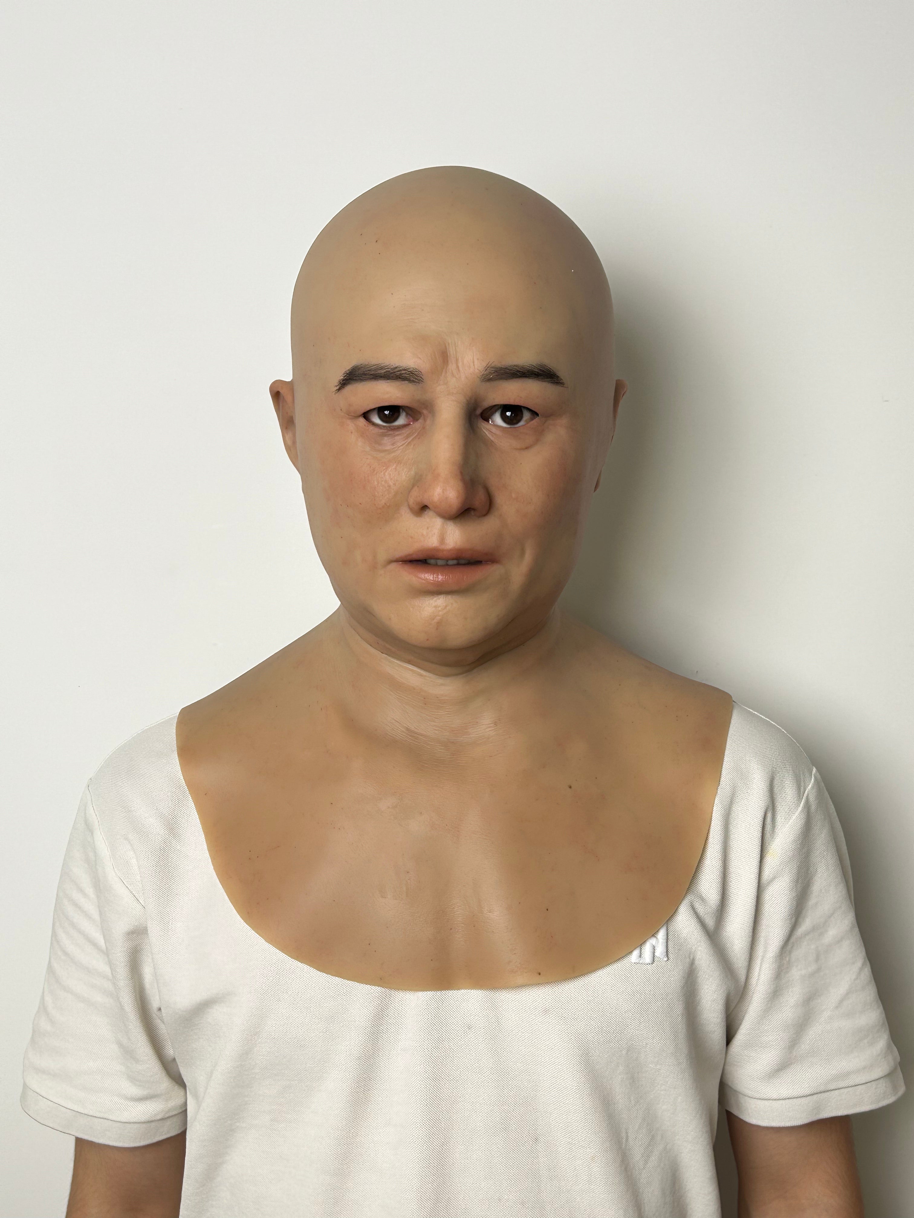 Ultra Realistic Silicone Mask Full Head – Neutral Human Face Disguise Mask for Film, Prank & Social Experiments