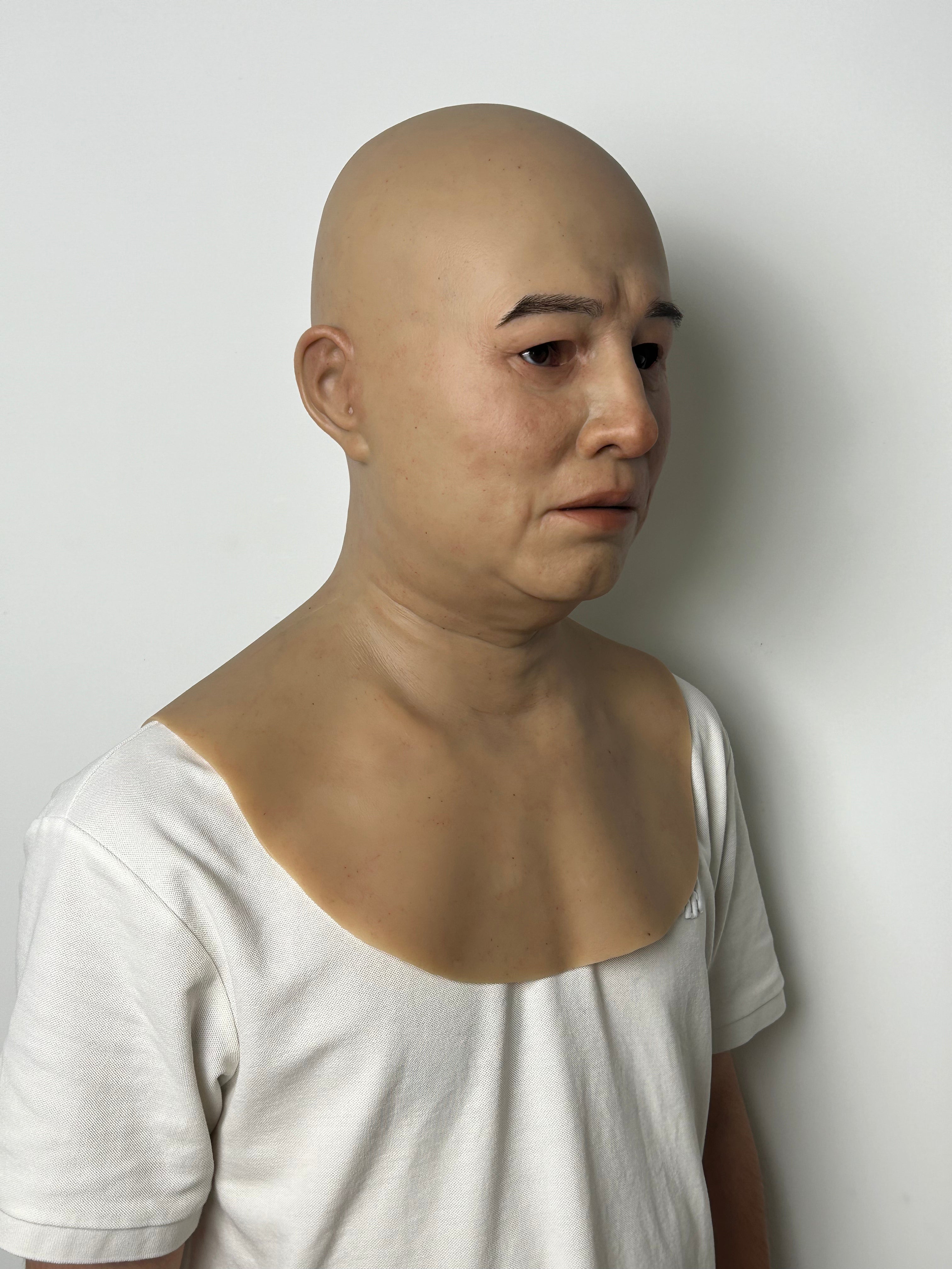 Ultra Realistic Silicone Mask Full Head – Neutral Human Face Disguise Mask for Film, Prank & Social Experiments