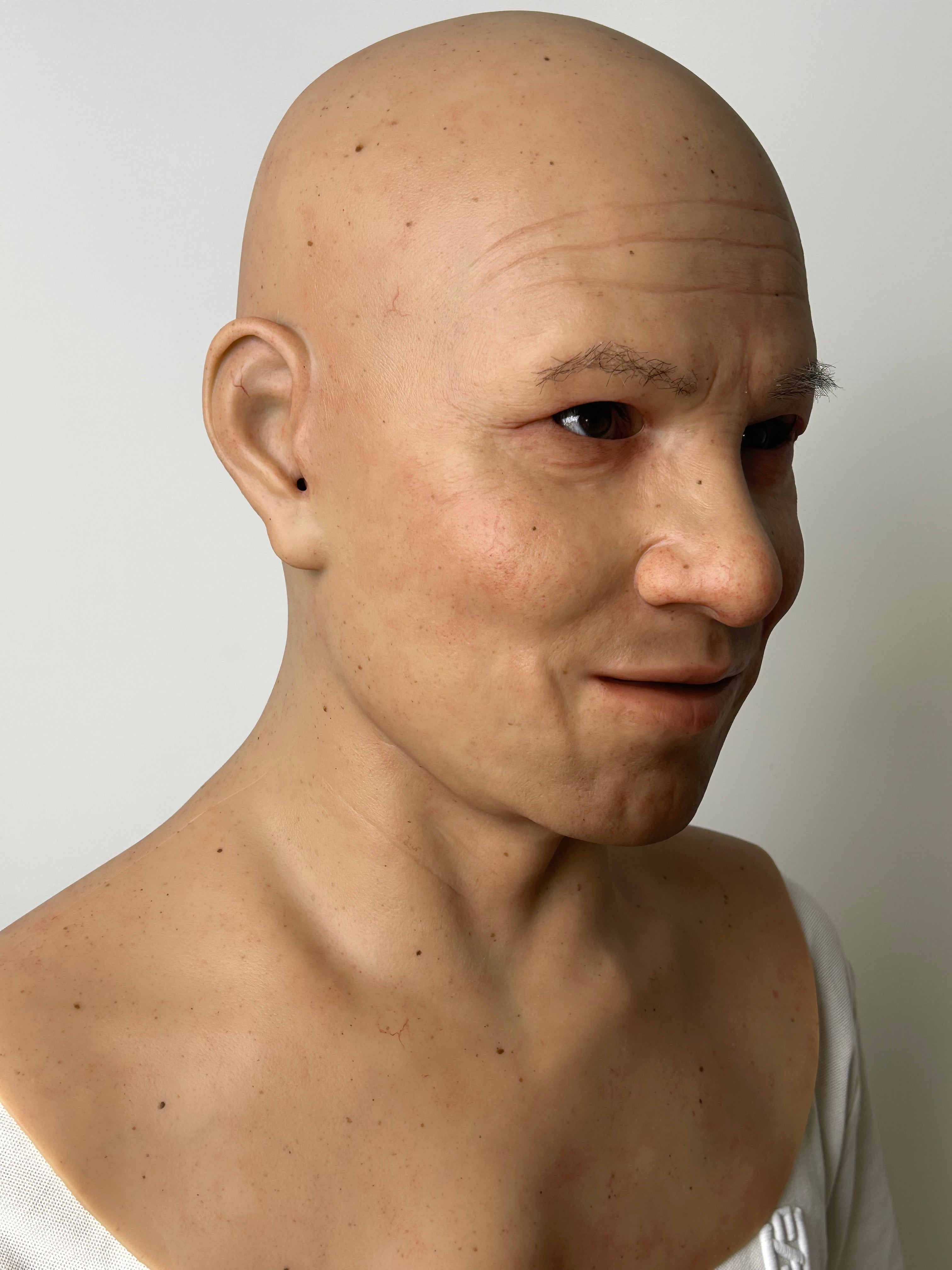 Ultra Realistic Bald Middle-Aged Silicone Mask Full Head – Hyper Real Male Disguise Mask for Prank, Cosplay & Film