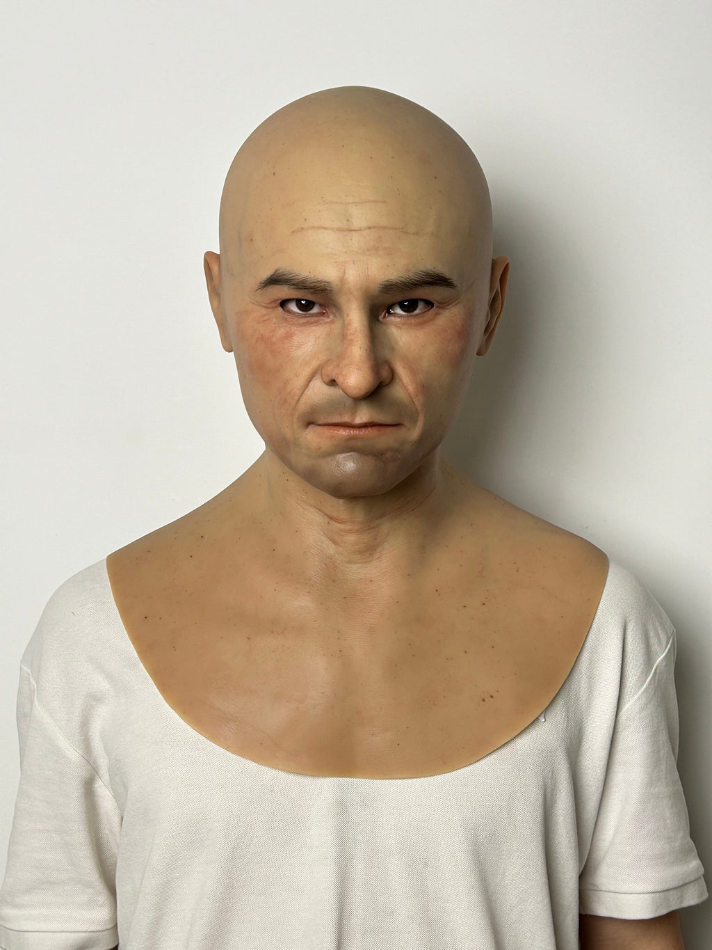 Ultra Realistic Bald Old Man Silicone Mask Full Head – Elderly Male Cosplay Mask for Film, Halloween & FX