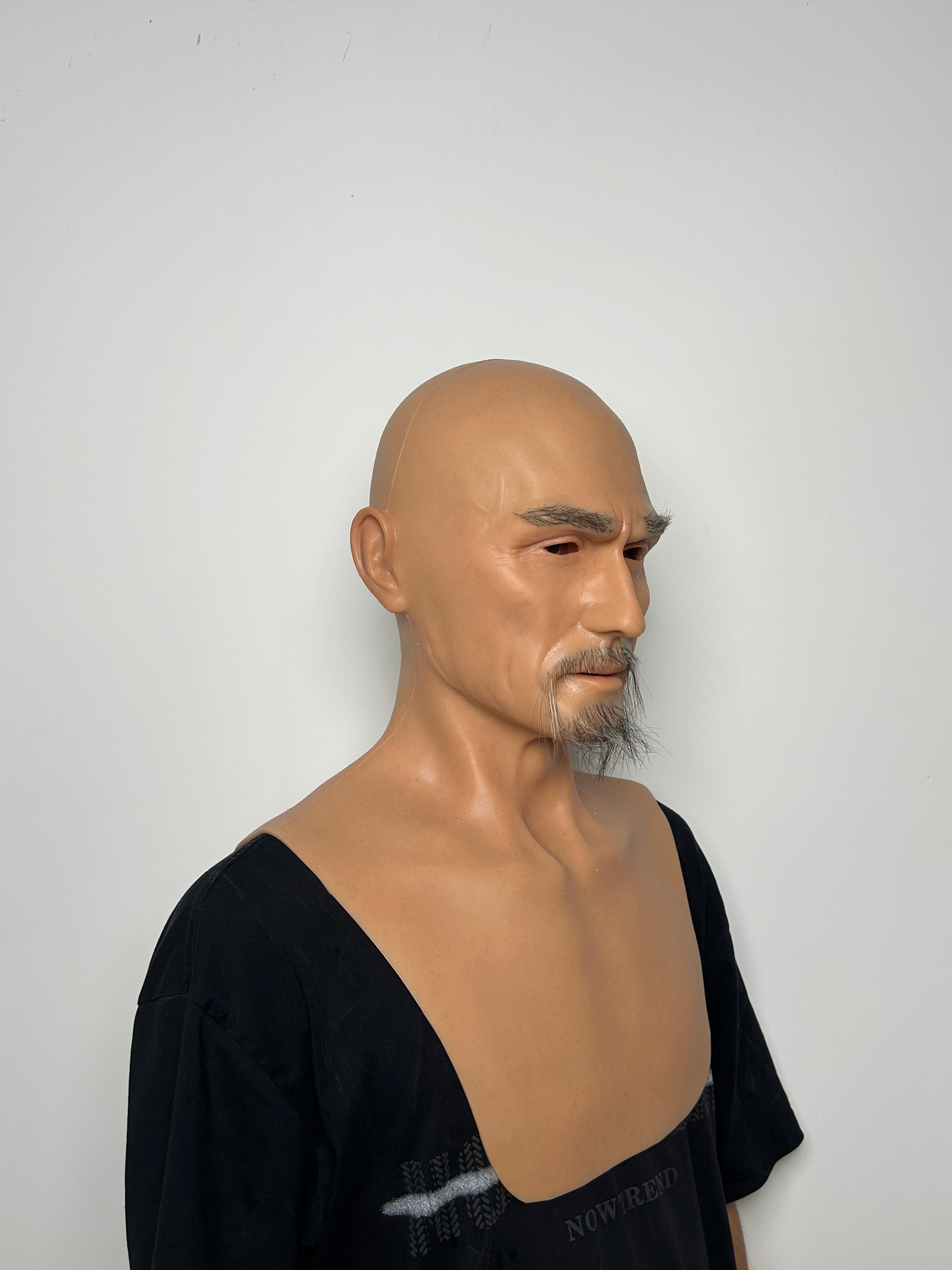 Ultra Realistic Silicone Mask Old Man – Asian Elder Face Disguise for Film, Roleplay & Social Experiments