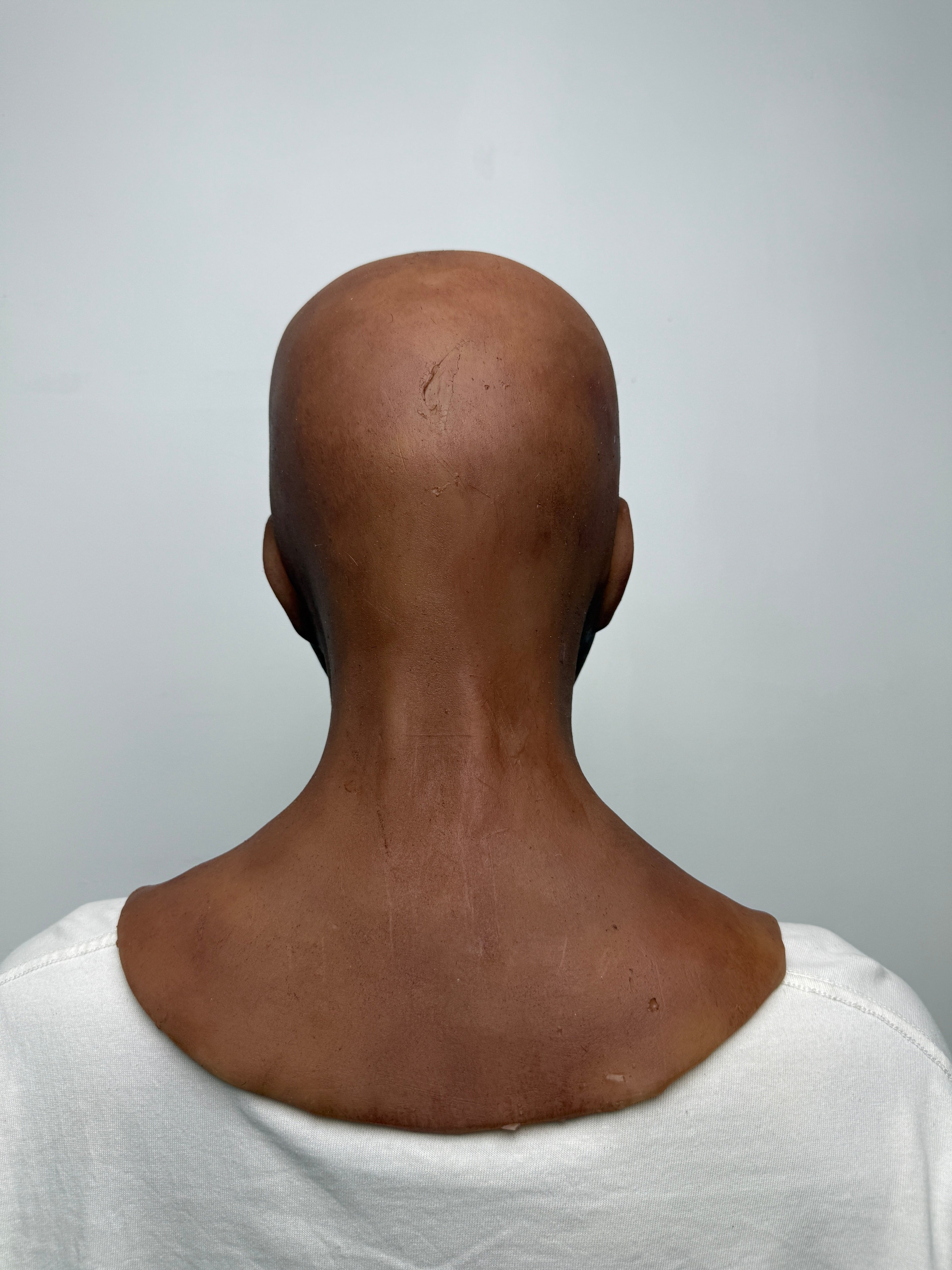 Realistic Alien Silicone Mask Full Head – Minimalist Extraterrestrial Mask for Disguise, Film & Cosplay