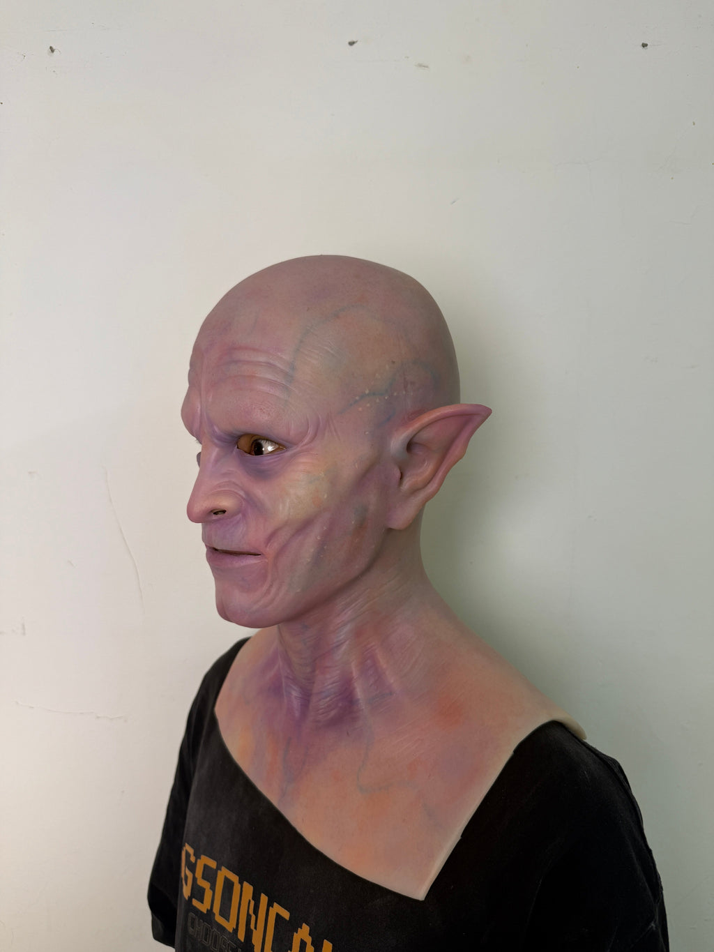 Ultra Realistic Alien Silicone Mask Full Head – Hyper Real Creature Mask for Cosplay, Film FX & Halloween