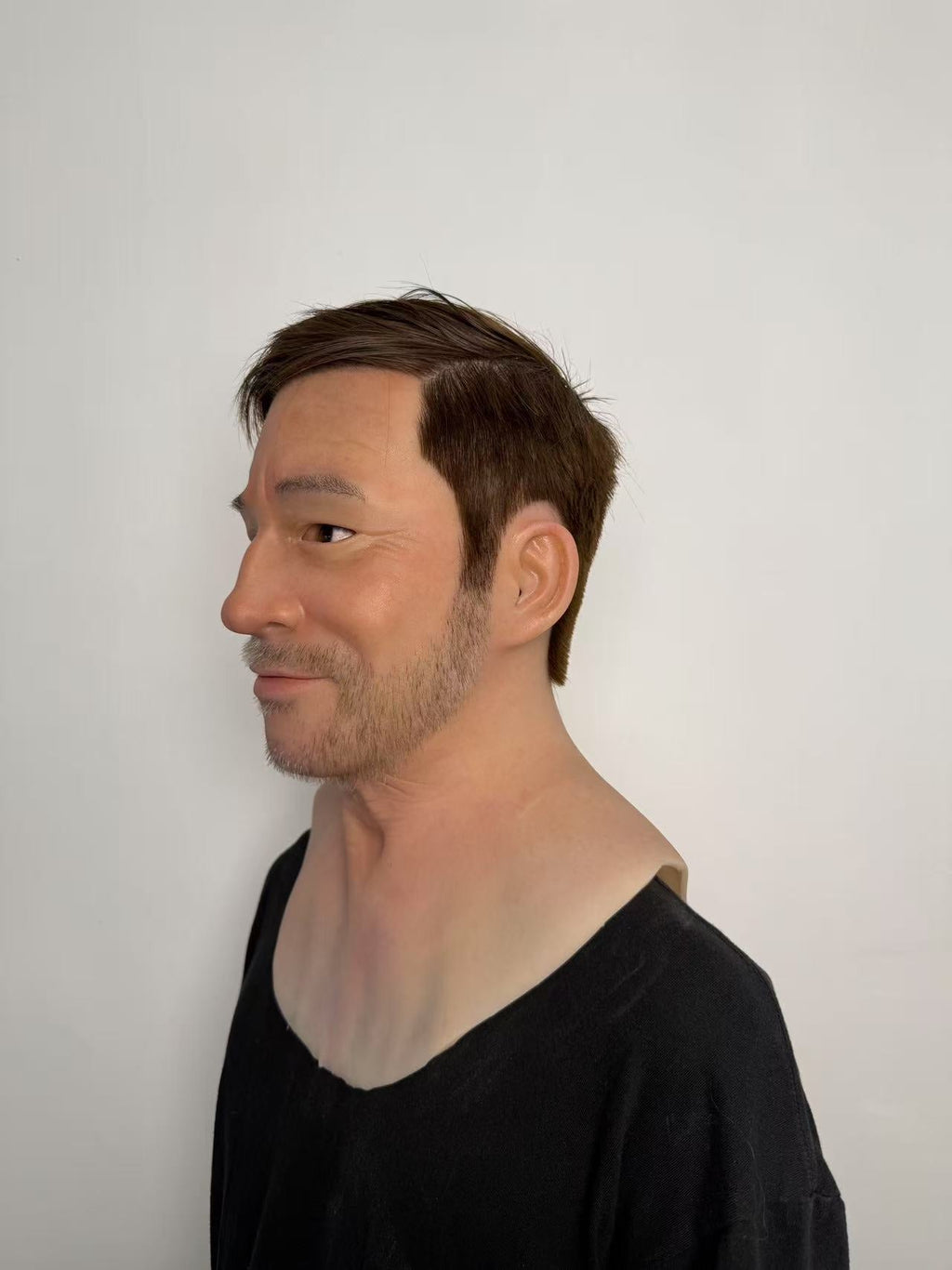 Ultra Realistic Middle-Aged Male Silicone Full Head Mask – Natural Smiling Man Mask for Disguise, Cosplay & Film