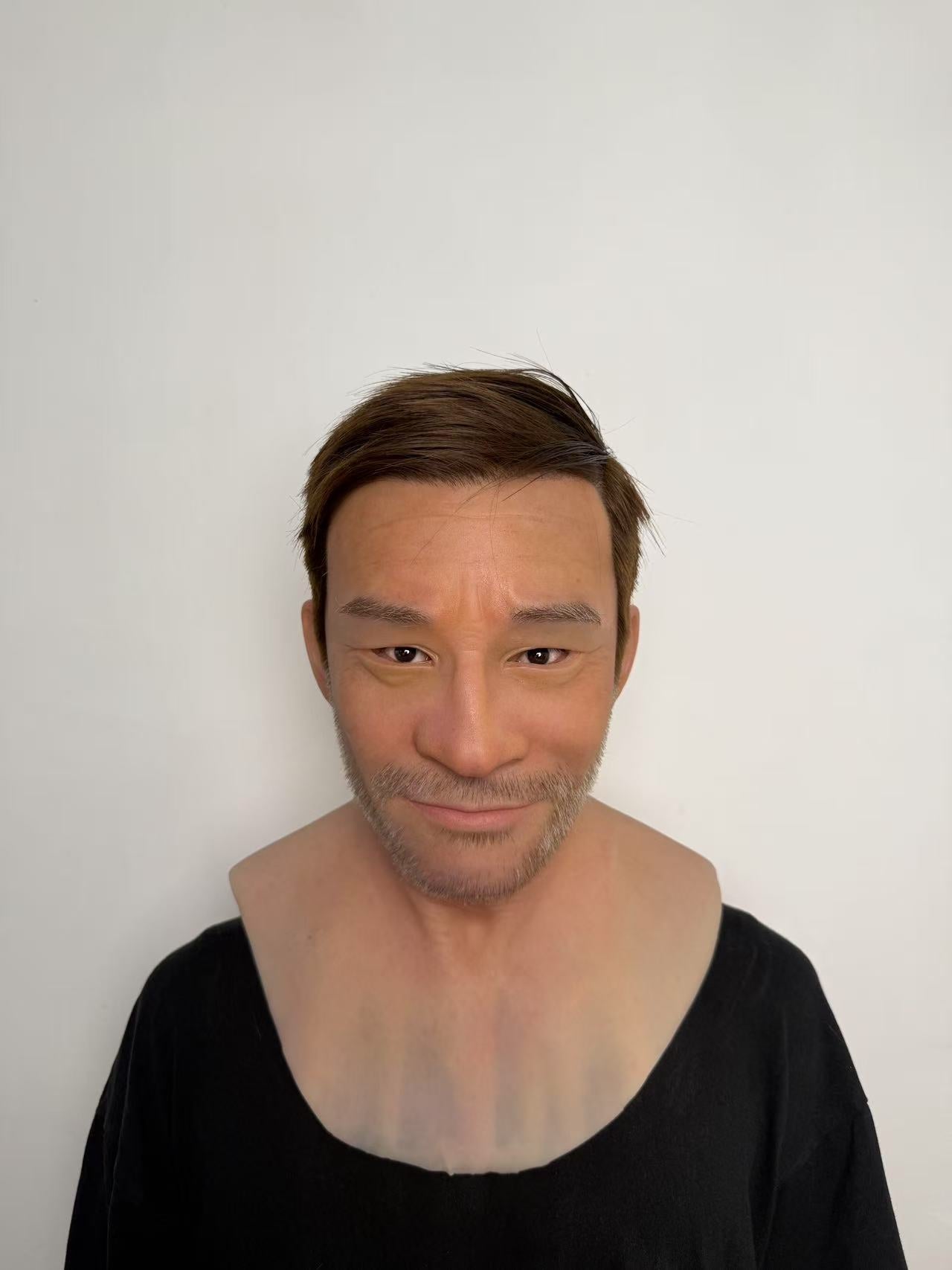 Ultra Realistic Middle-Aged Male Silicone Full Head Mask – Natural Smiling Man Mask for Disguise, Cosplay & Film