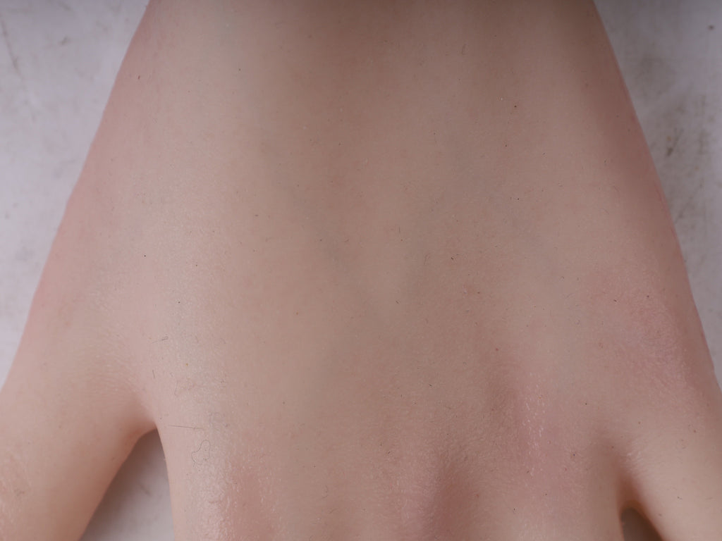 Ultra Realistic Female Silicone Hands with Forearm – Lifelike Wearable Hands for Full Disguise, Cosplay & Film