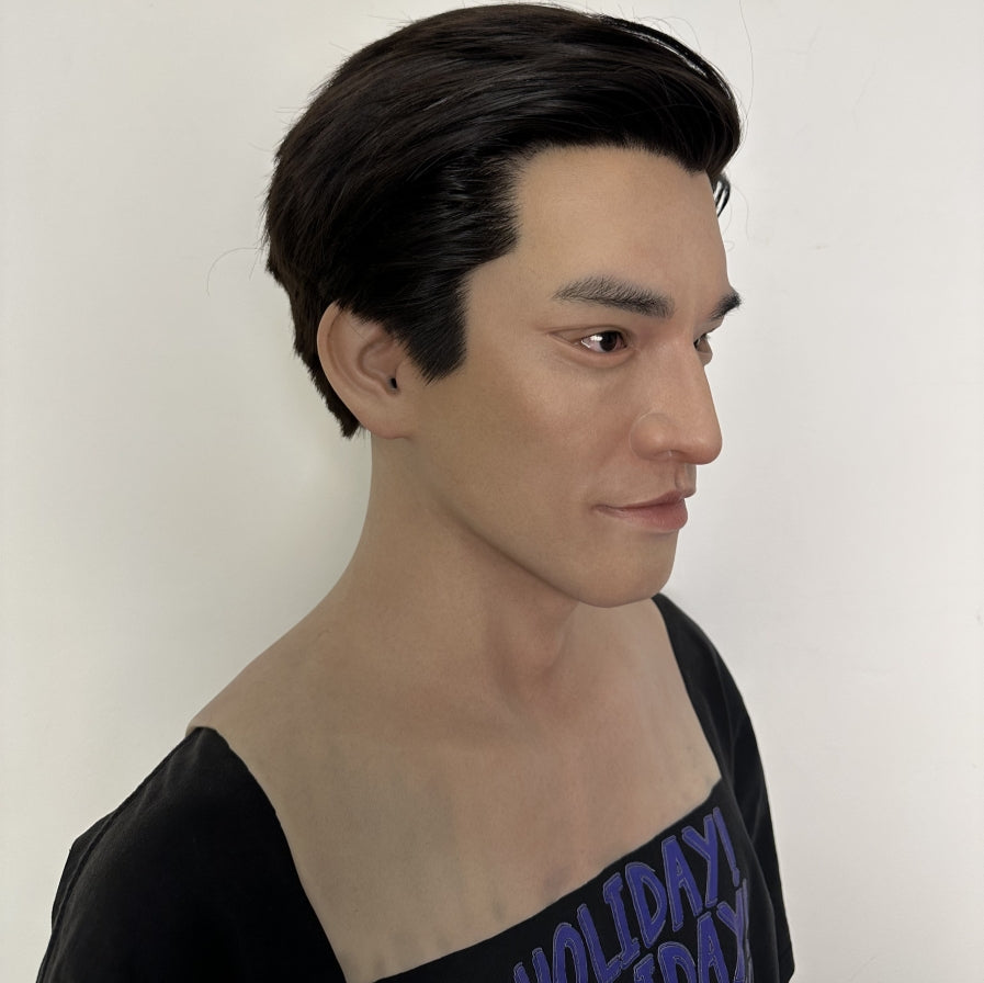 超逼真英俊男性硅胶面具 全头 – 用于伪装、角色扮演和电影的超真实模型面具